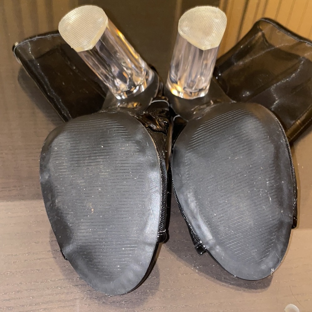 Heels - Picture 6 of 11